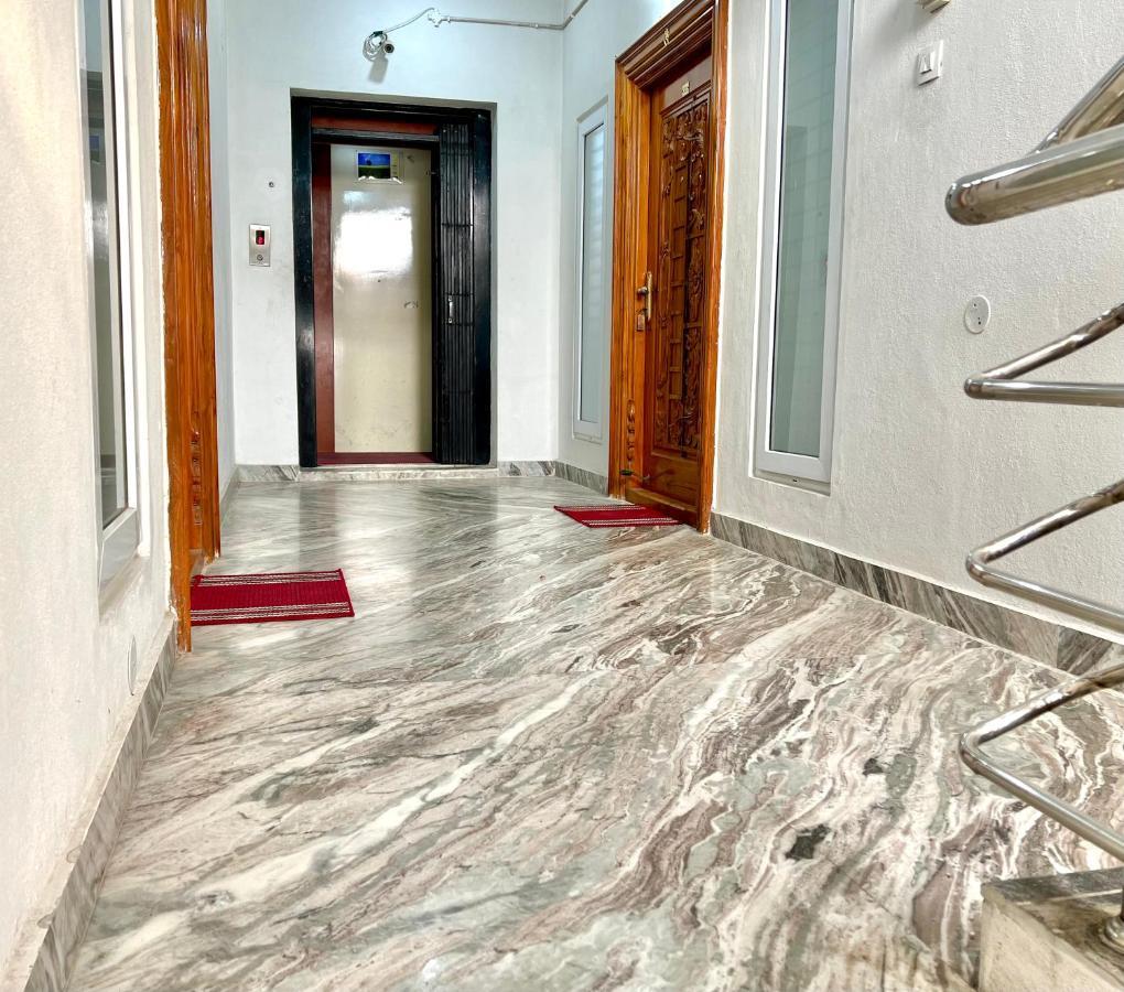 Truelife Homestays - Alamelu Avenue - Fully Furnished Ac 2Bhk Apartments In Tirupati - Walkable To Restaurants & Super Market - Fast Wifi - Kitchen - Easy Access To Airport, Railway Station, Sri Padmavathi & Tirumala Temple 外观 照片