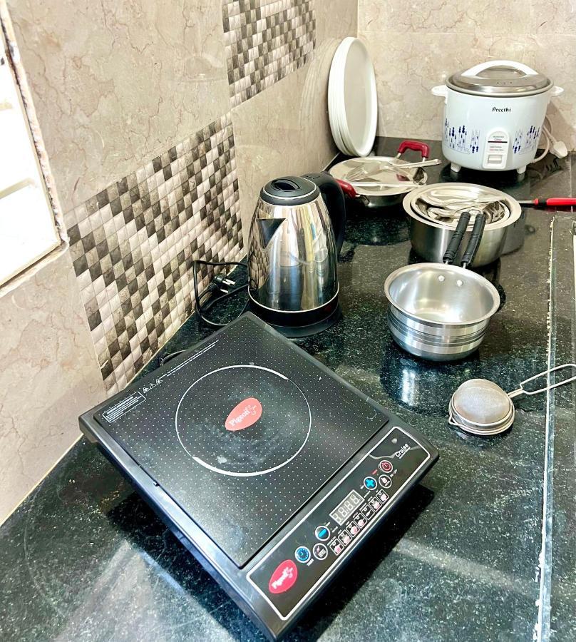 Truelife Homestays - Alamelu Avenue - Fully Furnished Ac 2Bhk Apartments In Tirupati - Walkable To Restaurants & Super Market - Fast Wifi - Kitchen - Easy Access To Airport, Railway Station, Sri Padmavathi & Tirumala Temple 外观 照片